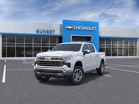 New 2026 Chevrolet Silverado 1500 LTZ w/ Technology Package AWD/4WD image 8