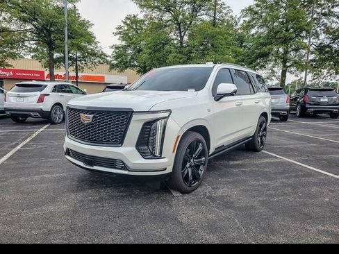 Certified 2025 Cadillac Escalade Sport Platinum w/ LPO, Floor Liner Package AWD/4WD image 8