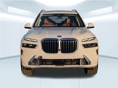 New 2026 BMW X7 xDrive40i AWD/4WD image 8