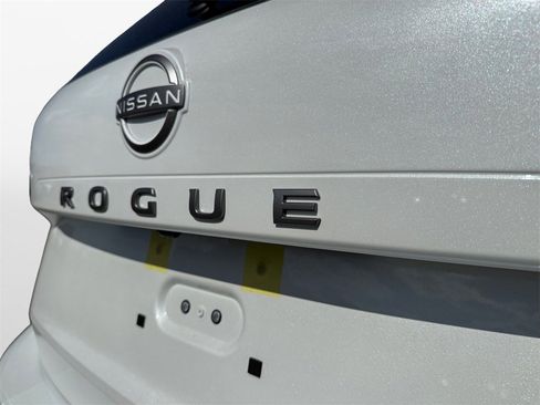 New 2026 Nissan Rogue SV w/ SV Premium Package image 16