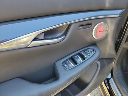 Used 2025 INFINITI QX50 Sport AWD/4WD image 16