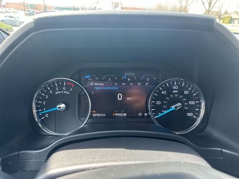 Used 2021 Ford Expedition Max XLT image 11