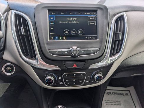 Used 2019 Chevrolet Equinox LT AWD/4WD image 15
