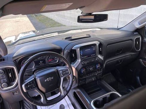 Used 2021 Chevrolet Silverado 1500 LT Trail Boss w/ Convenience Package II AWD/4WD image 14