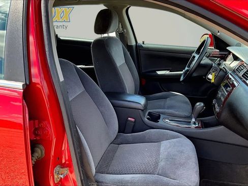 Used 2008 Chevrolet Impala LT FWD image 12