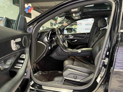 Used 2021 Mercedes-Benz GLC 300 4MATIC image 25