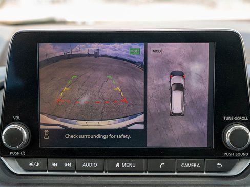 Used 2021 Nissan Rogue SV image 20