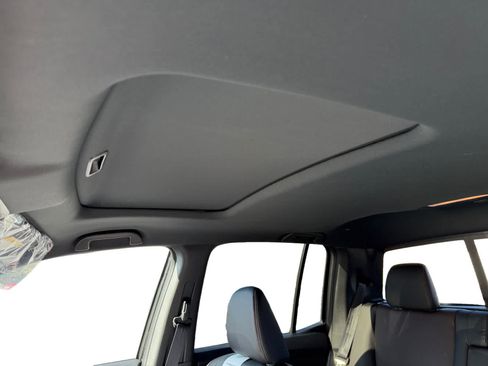 New 2026 Honda Ridgeline Black Edition image 12