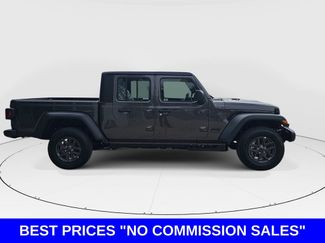New 2026 Jeep Gladiator Sport AWD/4WD video 2