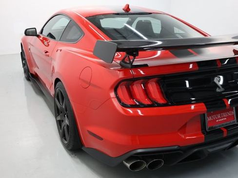Used 2022 Ford Mustang Shelby GT500 w/ Carbon Fiber Track Pack RWD image 73