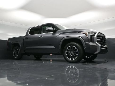 Used 2023 Toyota Tundra Limited AWD/4WD image 57