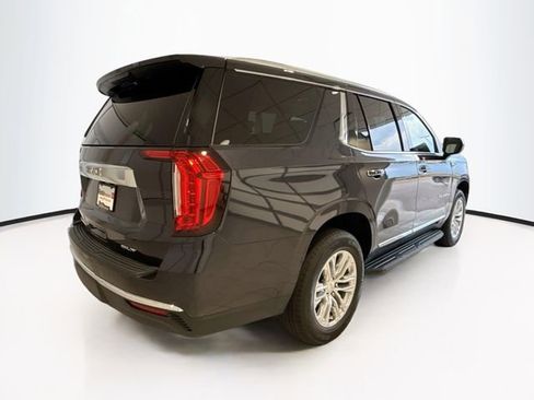 Used 2023 GMC Yukon SLT AWD/4WD image 6