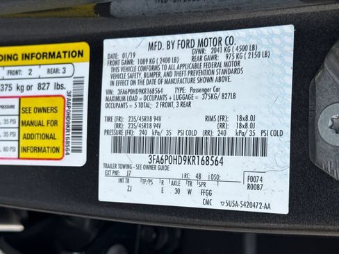 Used 2019 Ford Fusion SE w/ Equipment Group 151A FWD image 24
