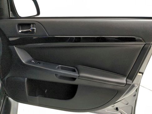 Used 2014 Mitsubishi Lancer Evolution MR image 23