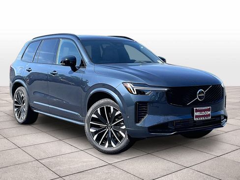 New 2026 Volvo XC90 T8 Ultra w/ Protection Package AWD/4WD image 2