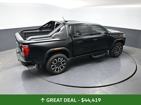 Used 2025 GMC Canyon AT4 w/ Nightfall Edition AWD/4WD image 43