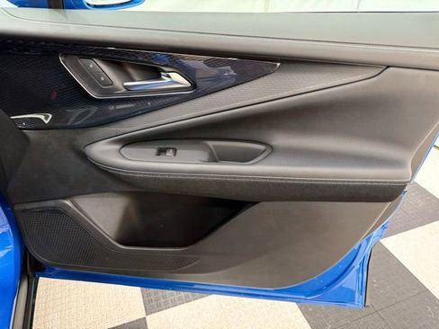 New 2025 Chevrolet Blazer EV LT image 19