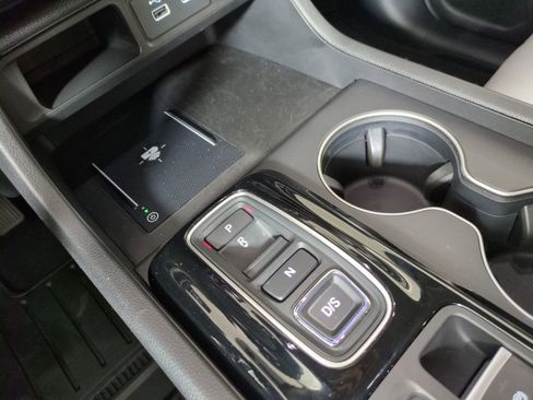 Certified 2025 Honda Pilot EX-L image 26