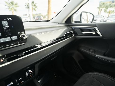 Used 2024 Mitsubishi Outlander SE image 59