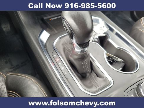 Used 2021 Chevrolet Traverse Premier w/ Redline Edition image 18