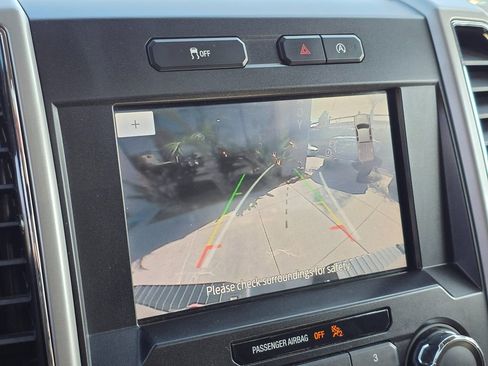 Used 2019 Ford F150 Lariat image 37