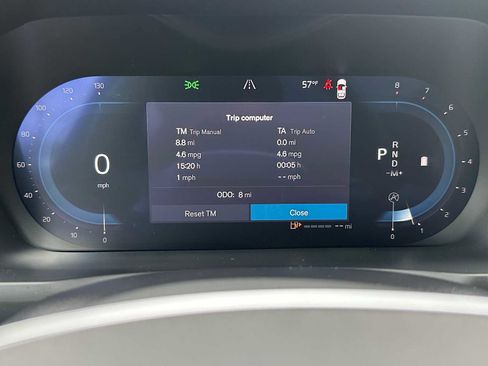 Used 2025 Volvo XC90 B5 Core image 26