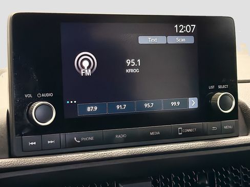 Used 2025 Honda CR-V Sport image 9