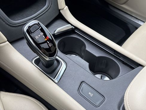 Used 2019 Cadillac XT5 Luxury image 26