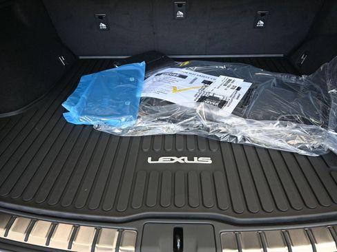 New 2026 Lexus RX 350 AWD image 21