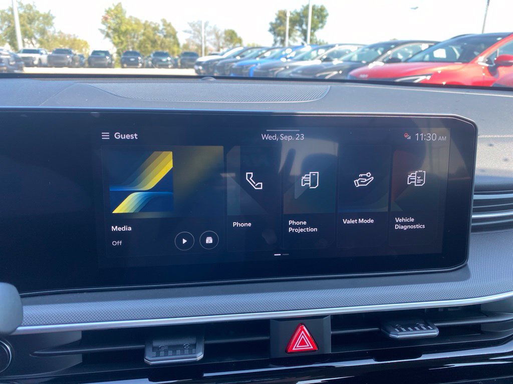 New 2026 Kia K5 LXS FWD image 16