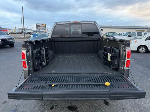 Used 2012 Ford F150 Lariat w/ Lariat Chrome Pkg image 5