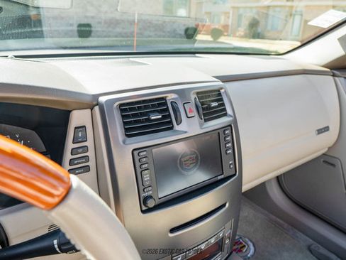 Used 2004 Cadillac XLR image 46