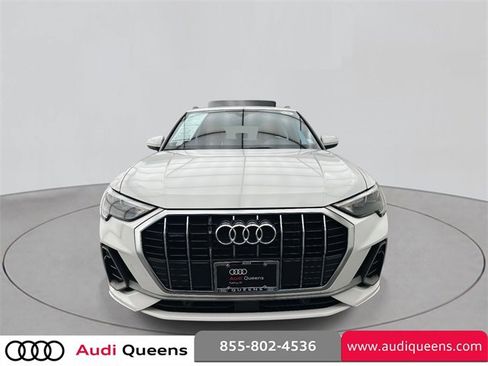 Certified 2022 Audi Q3 2.0T Premium w/ Convenience Package image 6