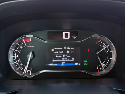 Used 2017 Honda Pilot Touring image 58