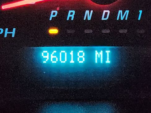 Used 2021 Chevrolet Express 3500 w/ Driver Convenience Package RWD image 34