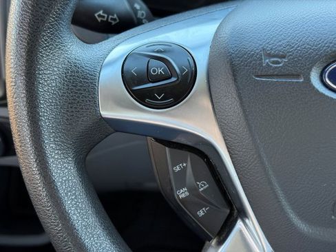 Used 2019 Ford Transit 350 XLT image 22