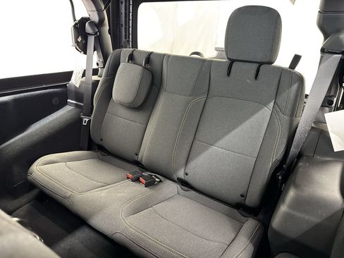 Used 2024 Jeep Wrangler Sport AWD/4WD image 13