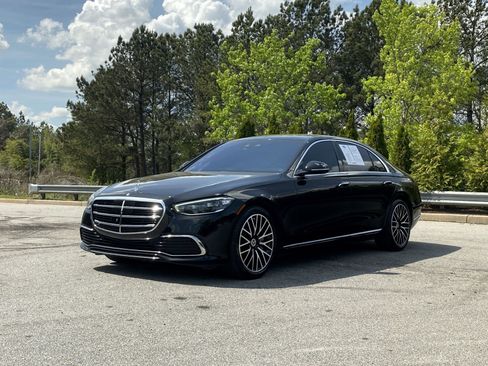 Used 2023 Mercedes-Benz S 580 4MATIC Sedan w/ 3D Technology Package image 14