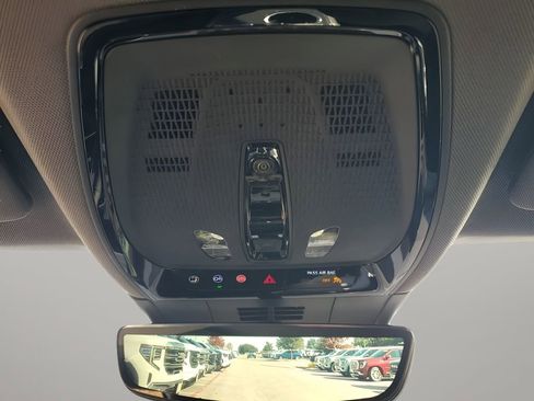 New 2026 Cadillac Optiq Luxury 1 image 42