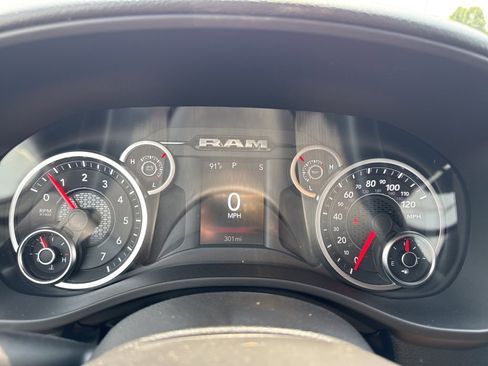 New 2025 RAM 1500 Tradesman w/ Night Edition image 24