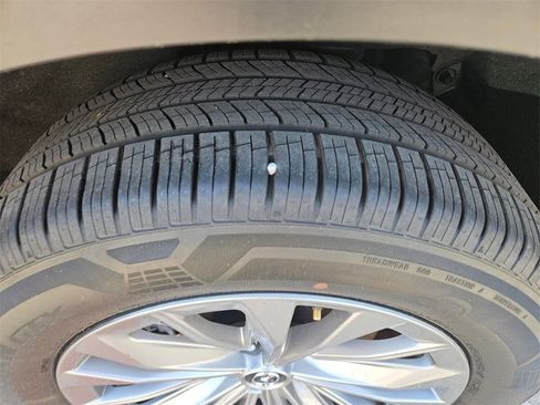 Used 2024 MAZDA CX-90 3.3 Turbo w/ Preferred Plus image 26