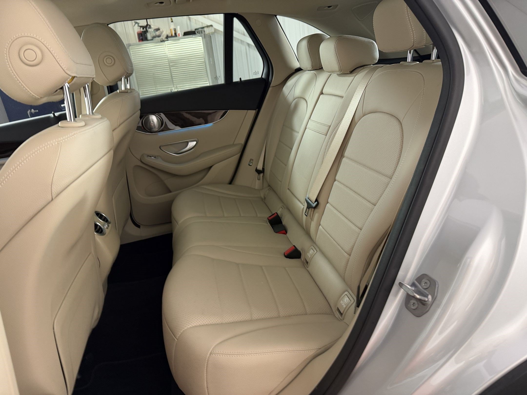 Used 2017 Mercedes-Benz GLC 300 4MATIC image 22