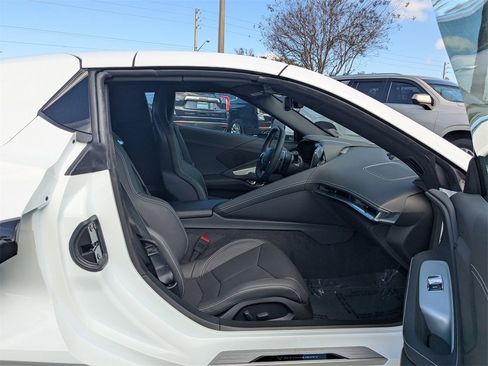 Certified 2024 Chevrolet Corvette Stingray Convertible w/ Z51 Performance Package image 12