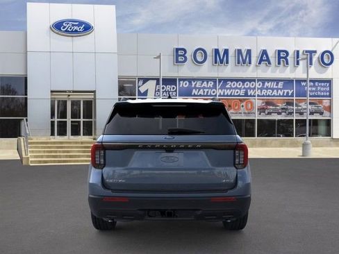 New 2026 Ford Explorer Active AWD/4WD image 5