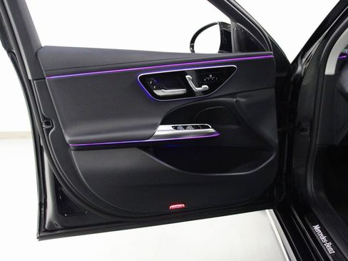 Certified 2024 Mercedes-Benz E 350 4MATIC Sedan image 18