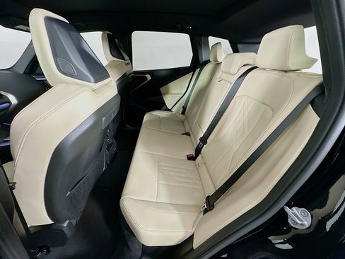 Used 2025 BMW X3 xDrive30i w/ Premium Package image 29