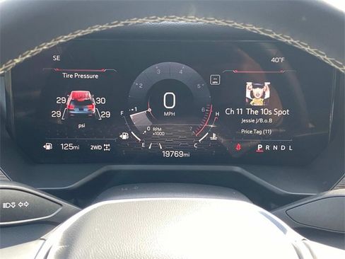 Used 2024 GMC Acadia Denali image 17