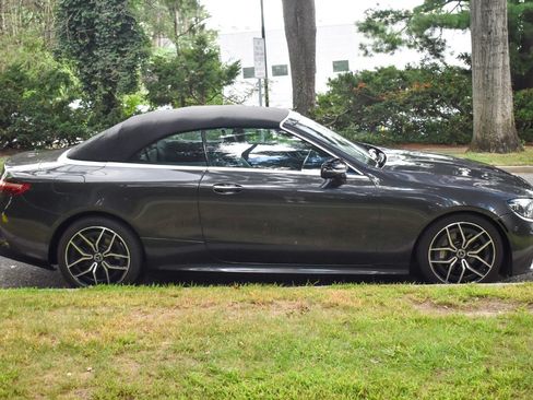 Used 2021 Mercedes-Benz E 450 4MATIC Cabriolet w/ AMG Line image 8