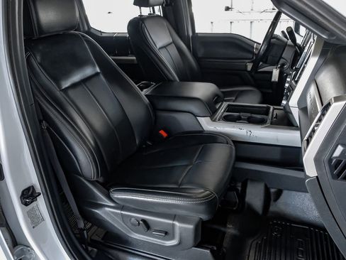 Used 2022 Ford F350 Lariat image 31