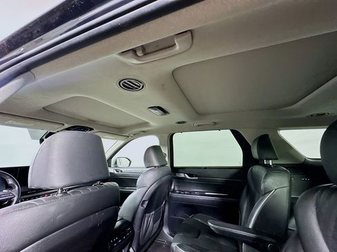 Used 2024 Hyundai Palisade Limited image 13